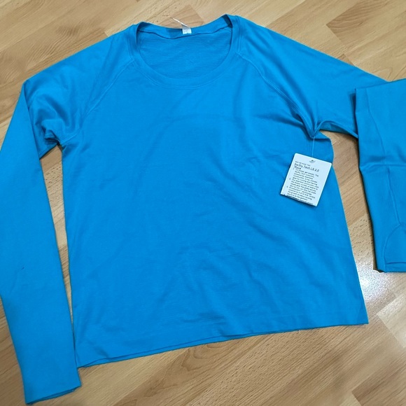 Brand New Lululemon Swiftly Tech LS 2.0, Race - Picture 1 of 11